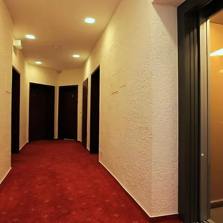 Adesso -pay At On Arrival- Ihr Automatenhotel In 3* Kassel